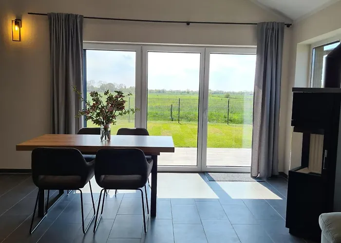 Watt´n Blick - Hundefreundliches Mit Ausblick über Wiesen Bis Zum Deich Ferienhaus Schweiburg